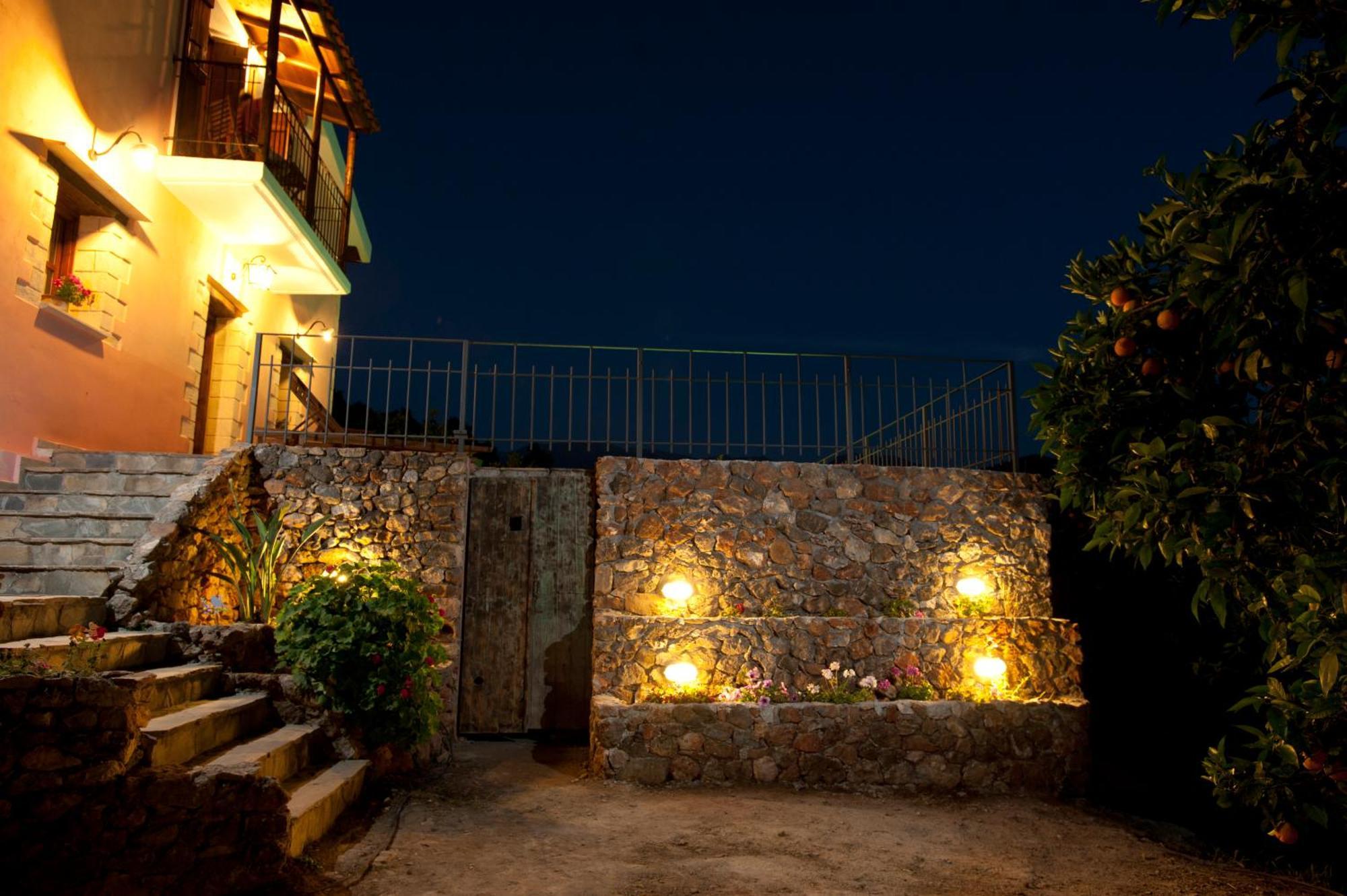 Citrea Villa Fournes Buitenkant foto