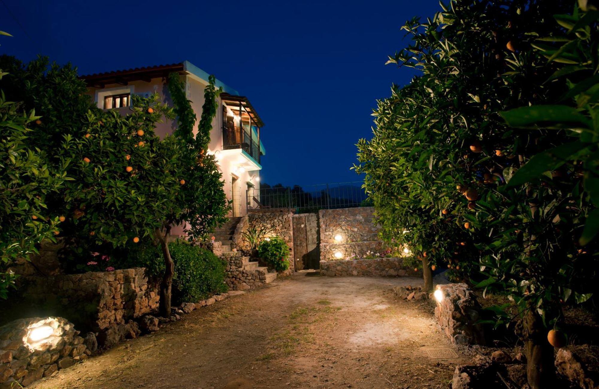 Citrea Villa Fournes Buitenkant foto