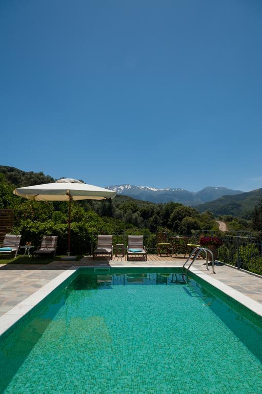Citrea Villa Fournes Buitenkant foto