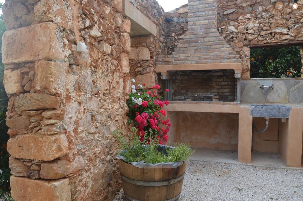 Citrea Villa Fournes Buitenkant foto